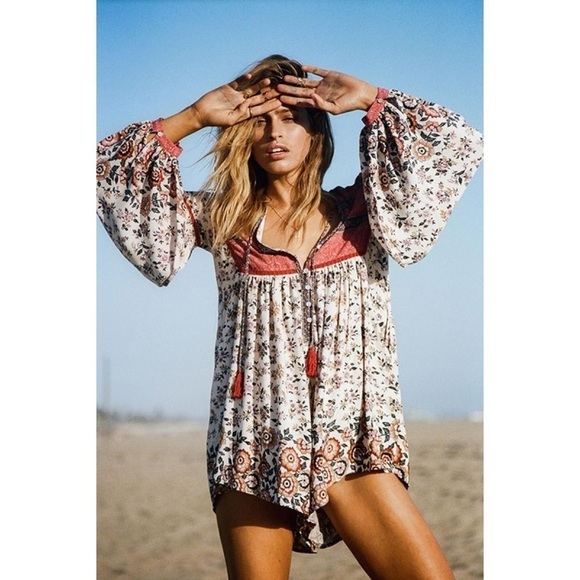 Spell Elle Romper Boho Floral Tassel Tie Rosewood Small EUC - Picture 13 of 13